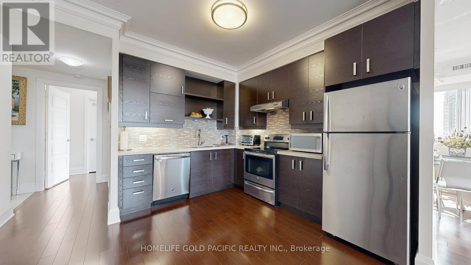 Photo 12 of Rg 1 Lph 1 8200 Birchmount Road, Markham ON