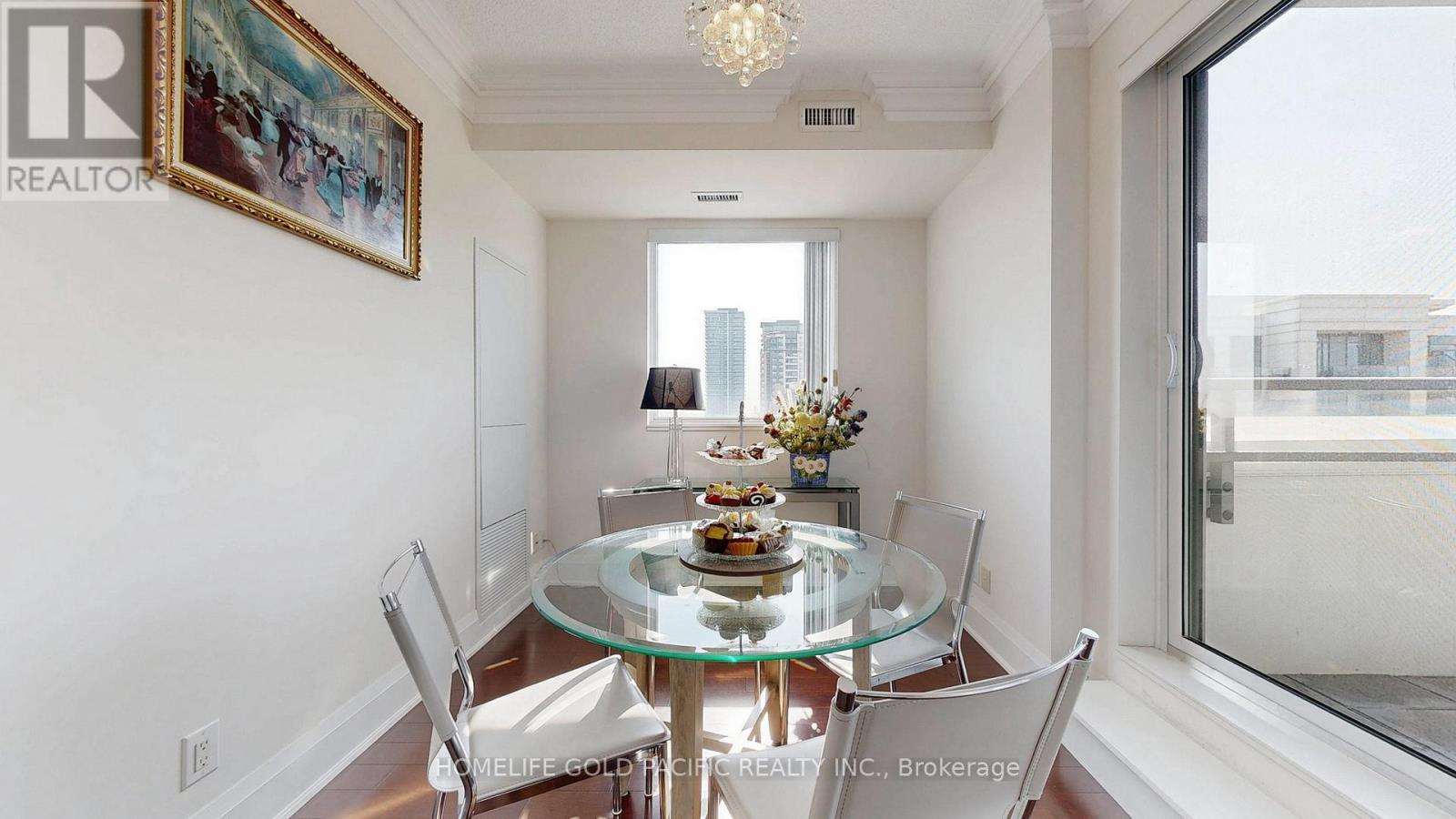 Photo 18 of Rg 1 Lph 1 8200 Birchmount Road, Markham ON