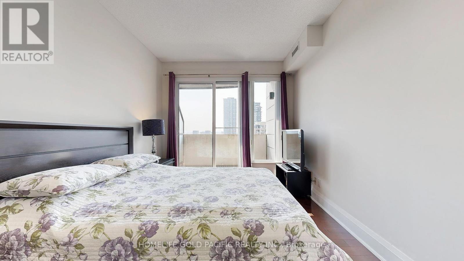 Photo 22 of Rg 1 Lph 1 8200 Birchmount Road, Markham ON