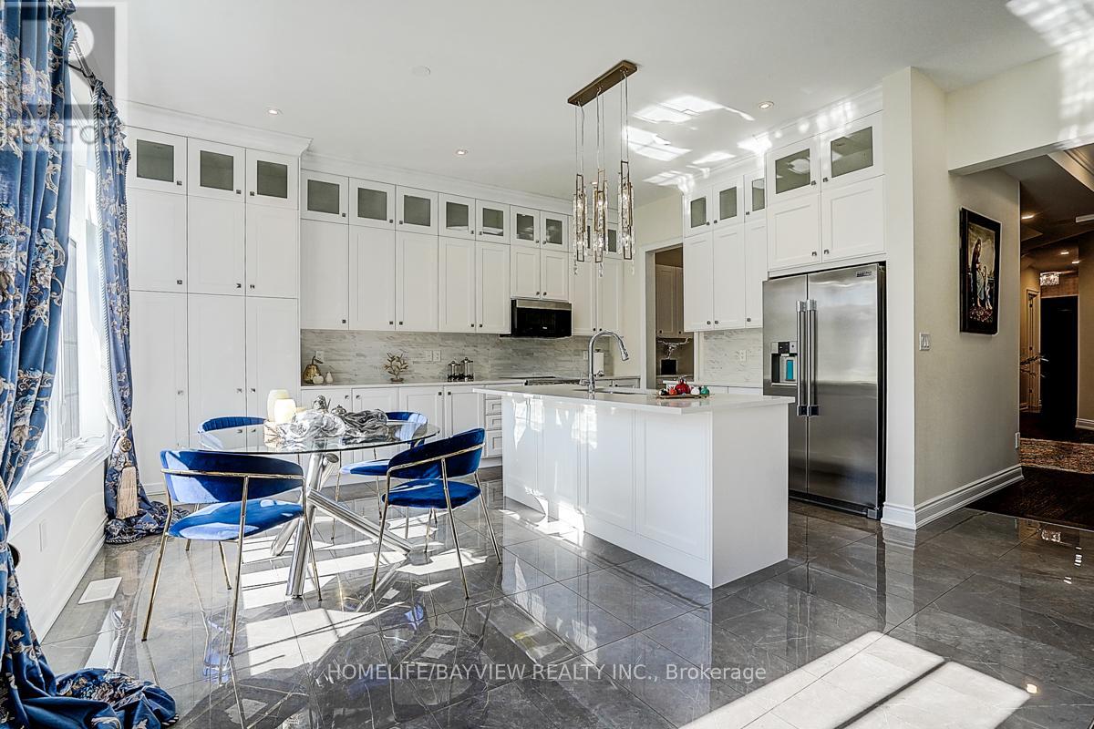 Photo 10 of 326 Worthington Avenue, Richmond Hill ON