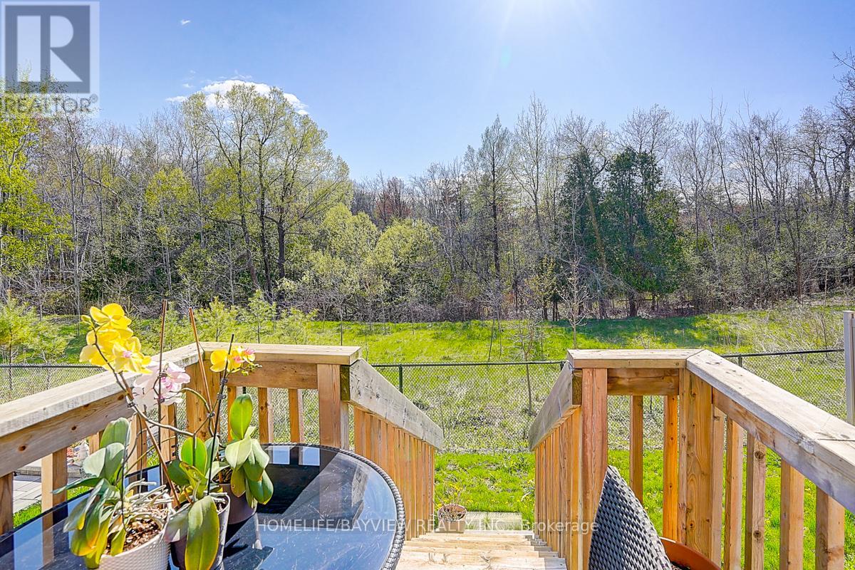 Photo 13 of 326 Worthington Avenue, Richmond Hill ON