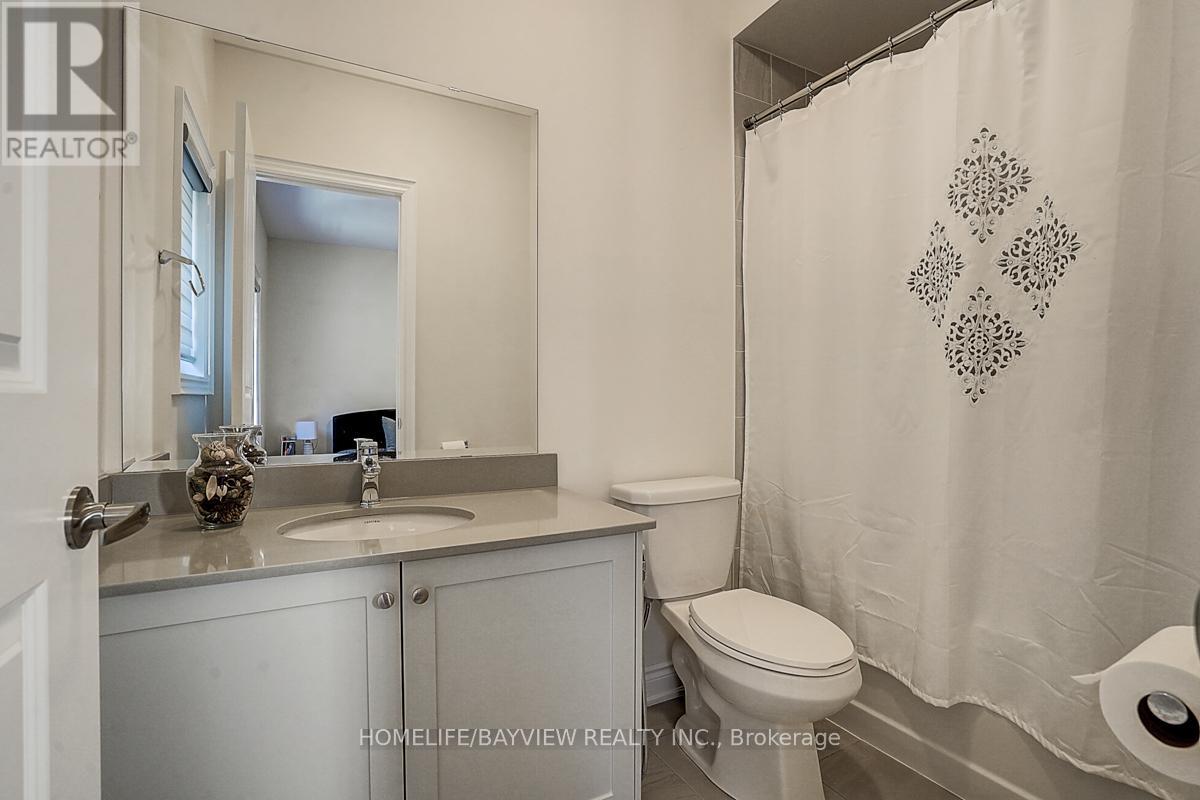 Photo 27 of 326 Worthington Avenue, Richmond Hill ON