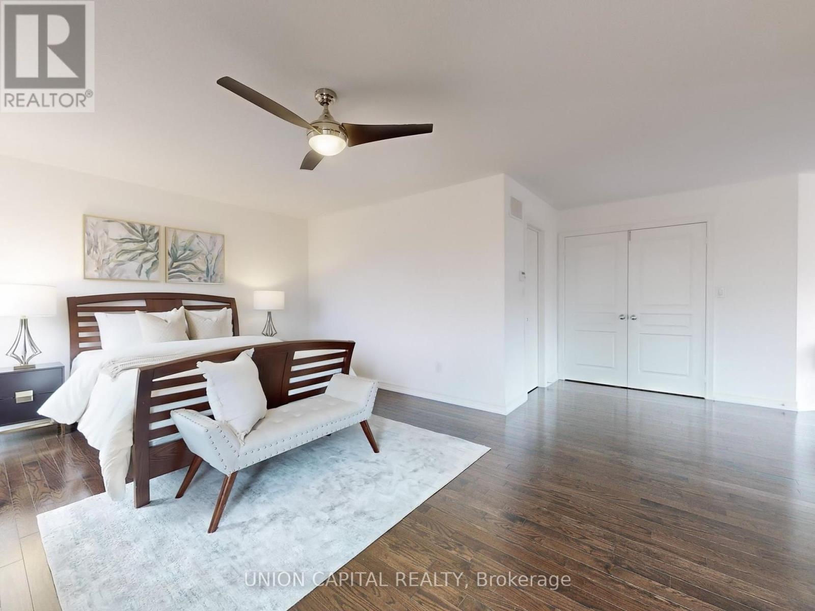 Photo 26 of 83 Mooney Street, Bradford West Gwillimbury ON