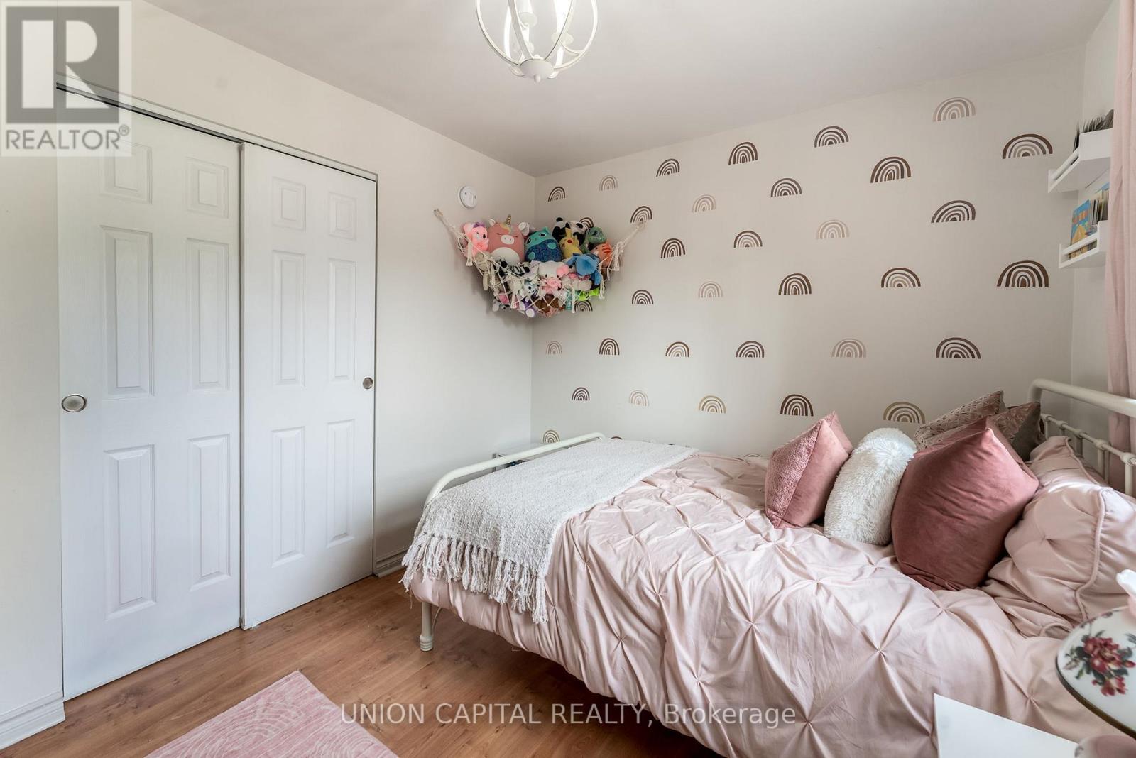 Photo 38 of 93 Booth Drive, Whitchurchstouffville ON