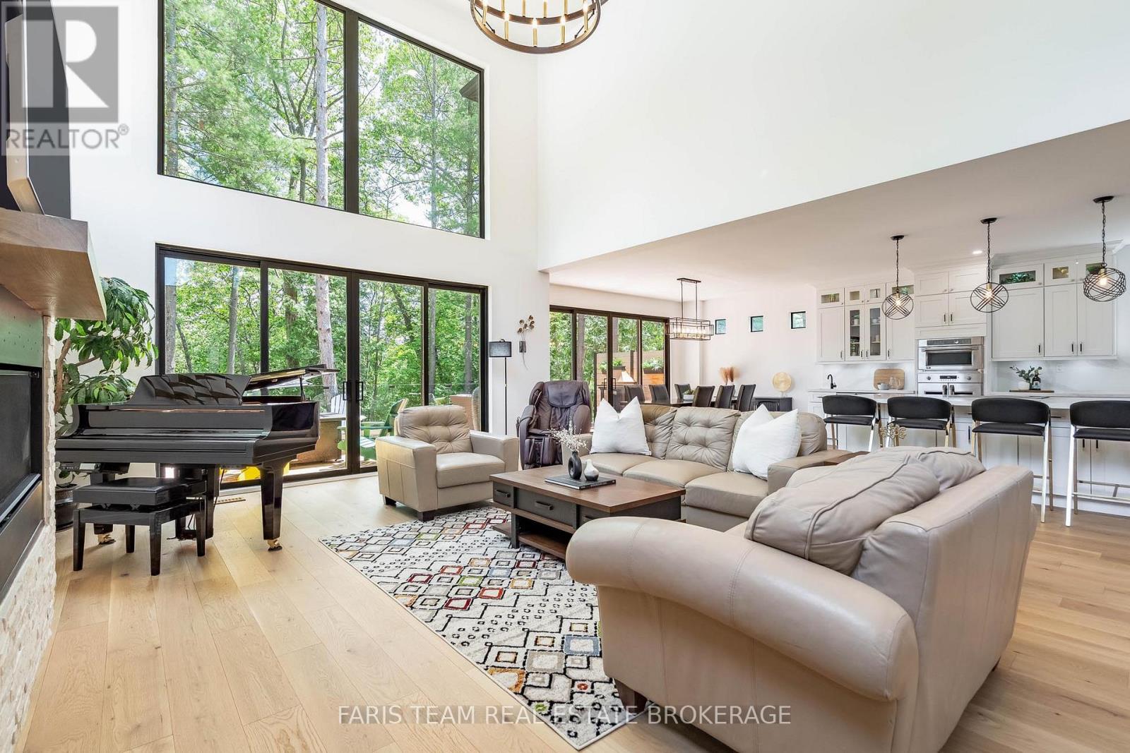 Photo 37 of 183 Woodland Drive, Wasaga Beach ON