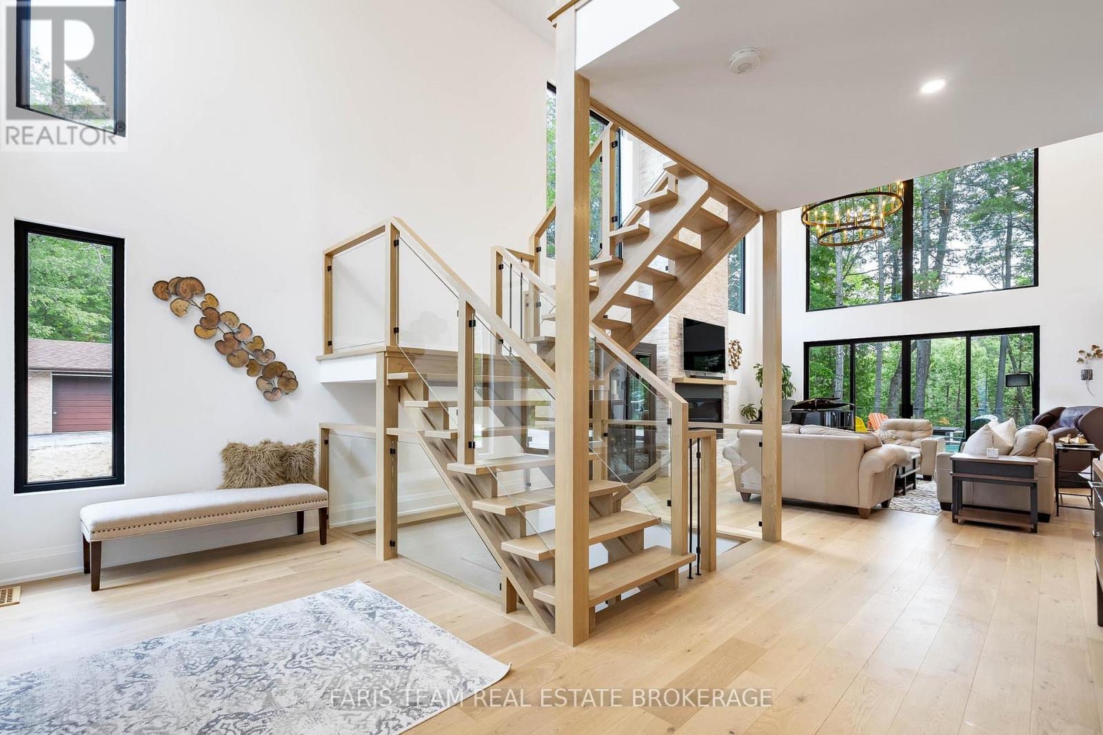 Photo 8 of 183 Woodland Drive, Wasaga Beach ON
