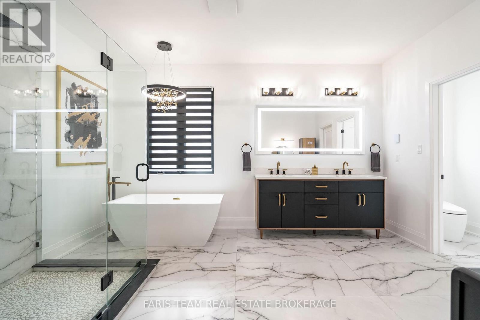 Photo 18 of 183 Woodland Drive, Wasaga Beach ON