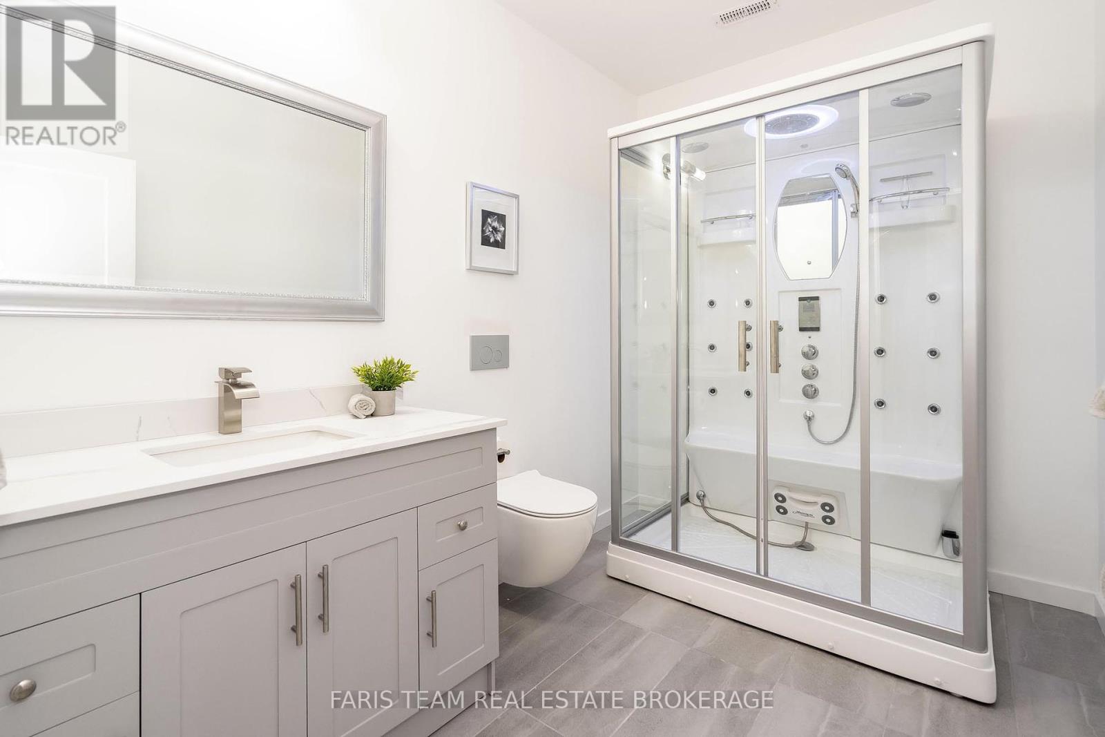 Photo 45 of 183 Woodland Drive, Wasaga Beach ON