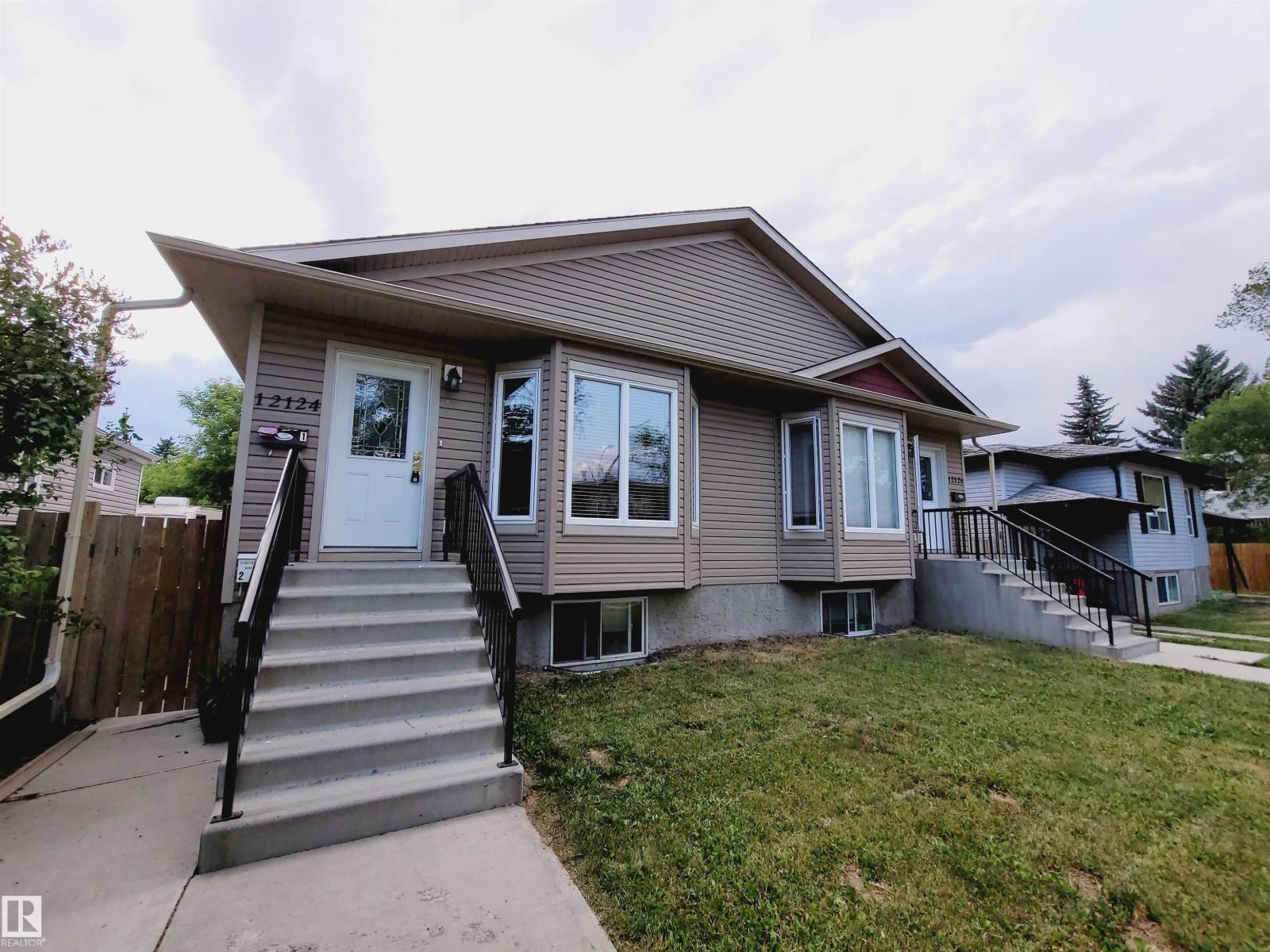 Photo 21 of 12124 122 St Nw, Edmonton AB