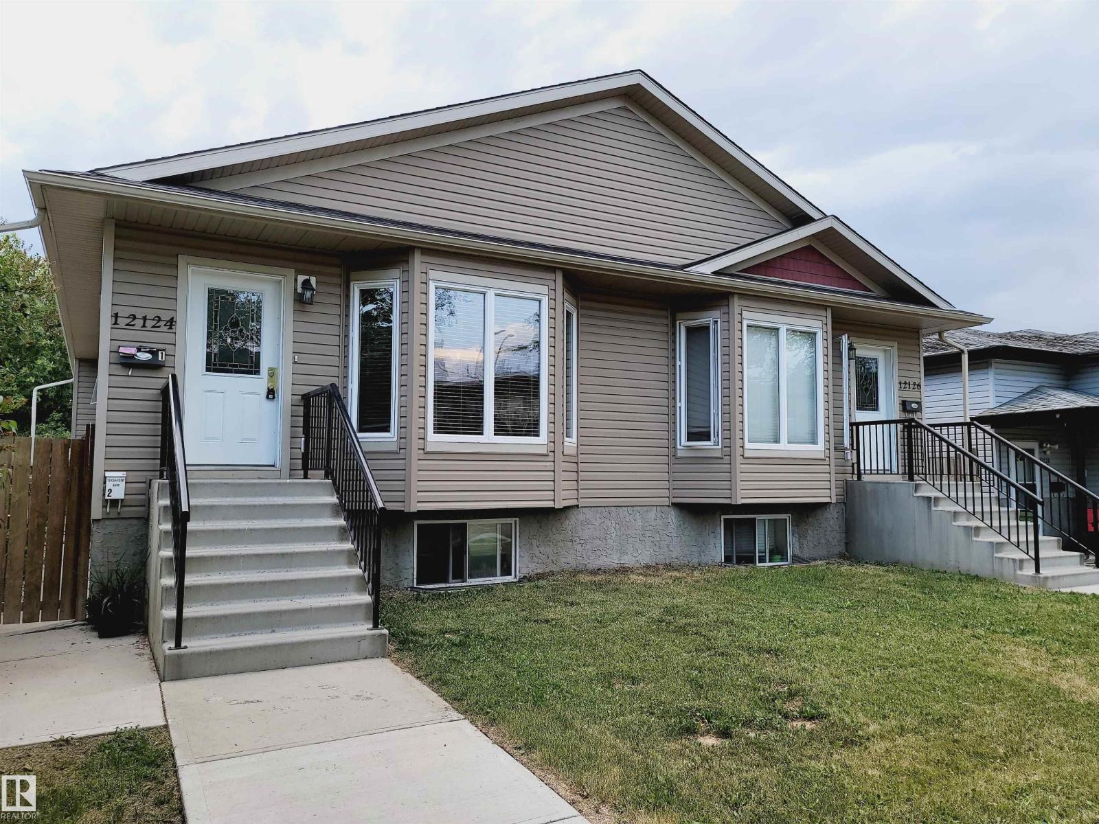 Photo 16 of 12124 122 St Nw, Edmonton AB