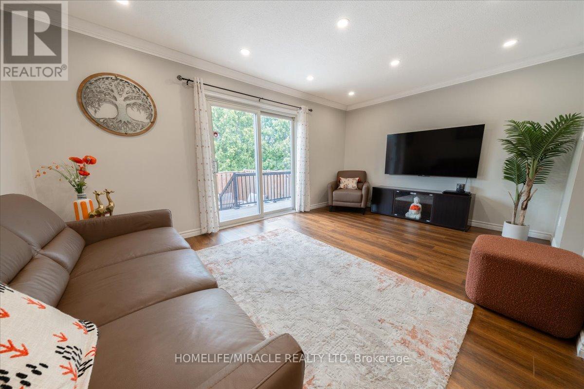 Photo 16 of 1548 Westminster Place, Burlington ON