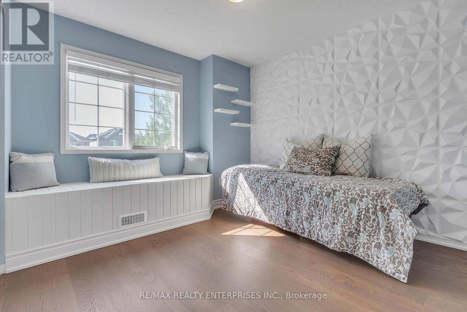 Photo 36 of 3260 Respond Road, Mississauga ON
