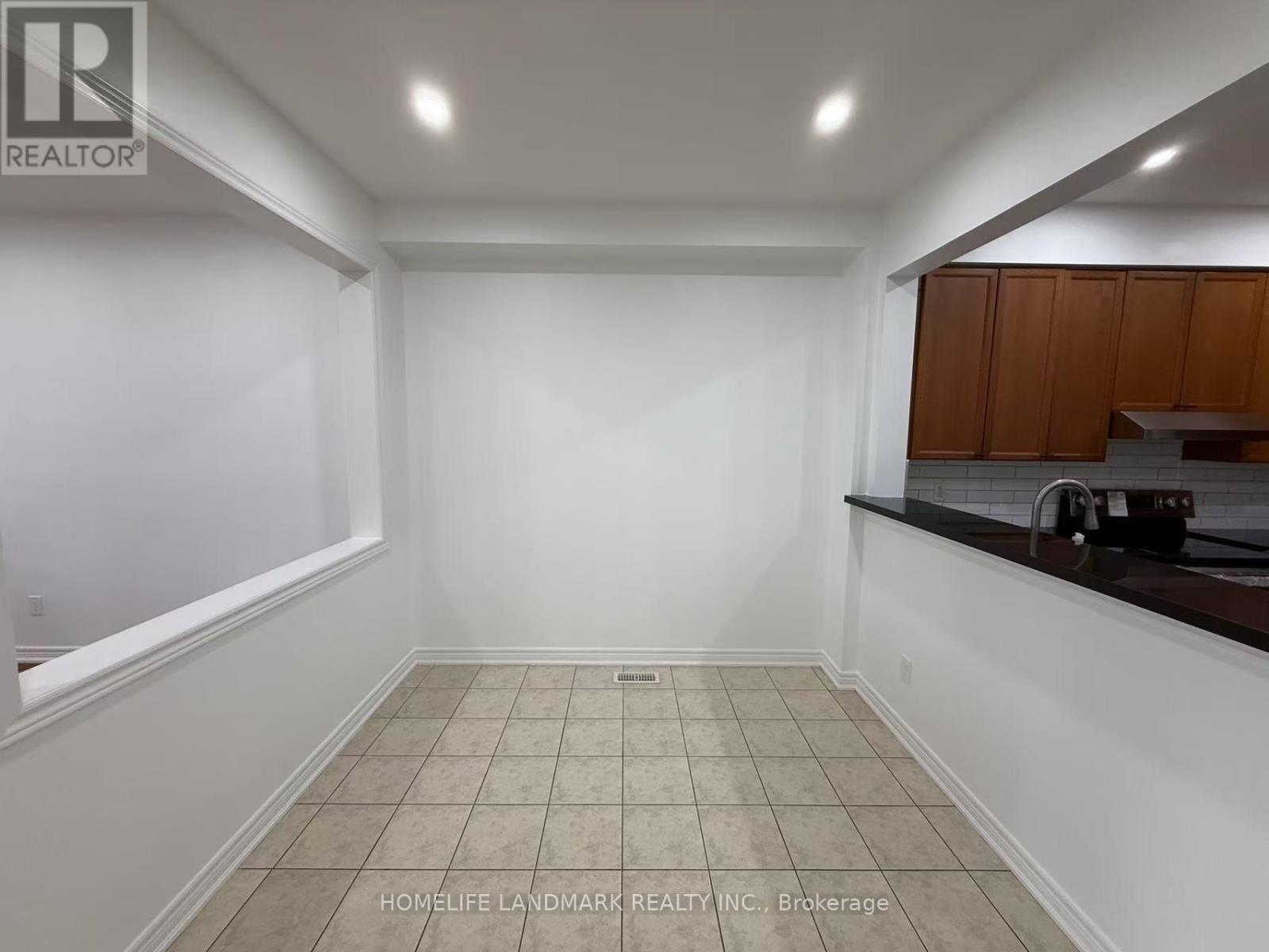 Photo 14 of 21 1015 Galesway Boulevard, Mississauga ON