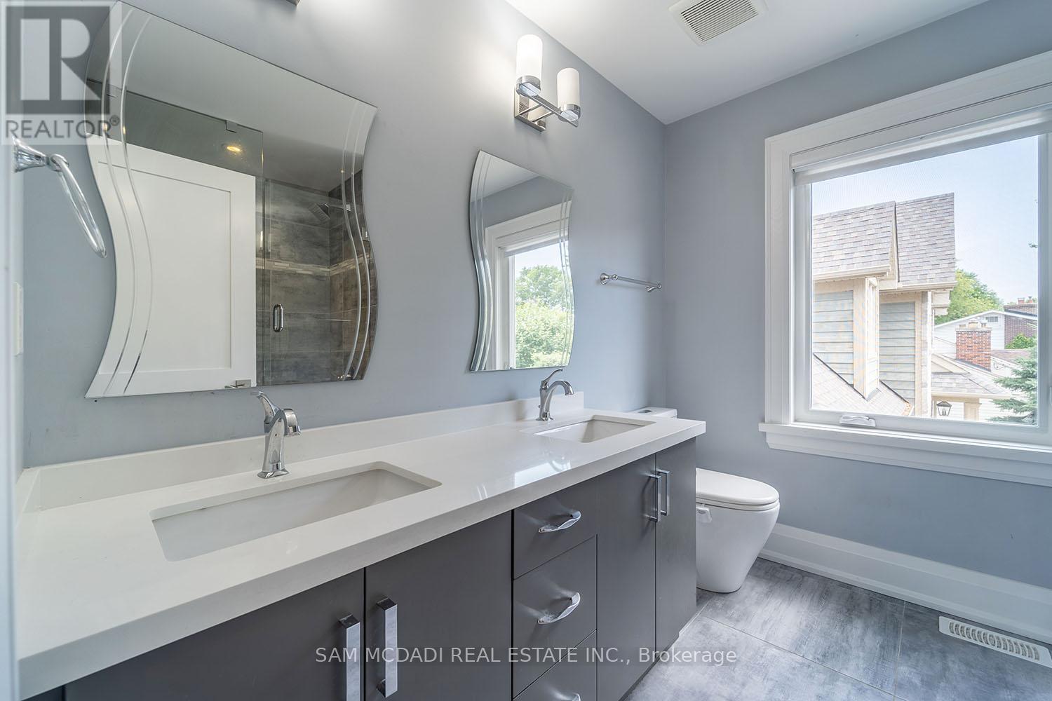 Photo 12 of 2163 Deyncourt Drive, Burlington ON
