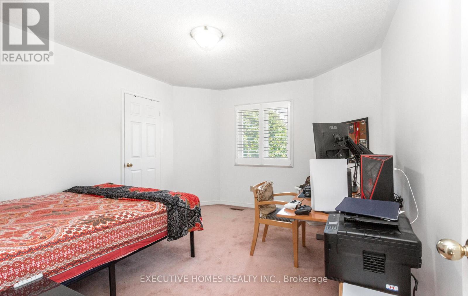 Photo 24 of 5489 Glen Erin Drive, Mississauga ON