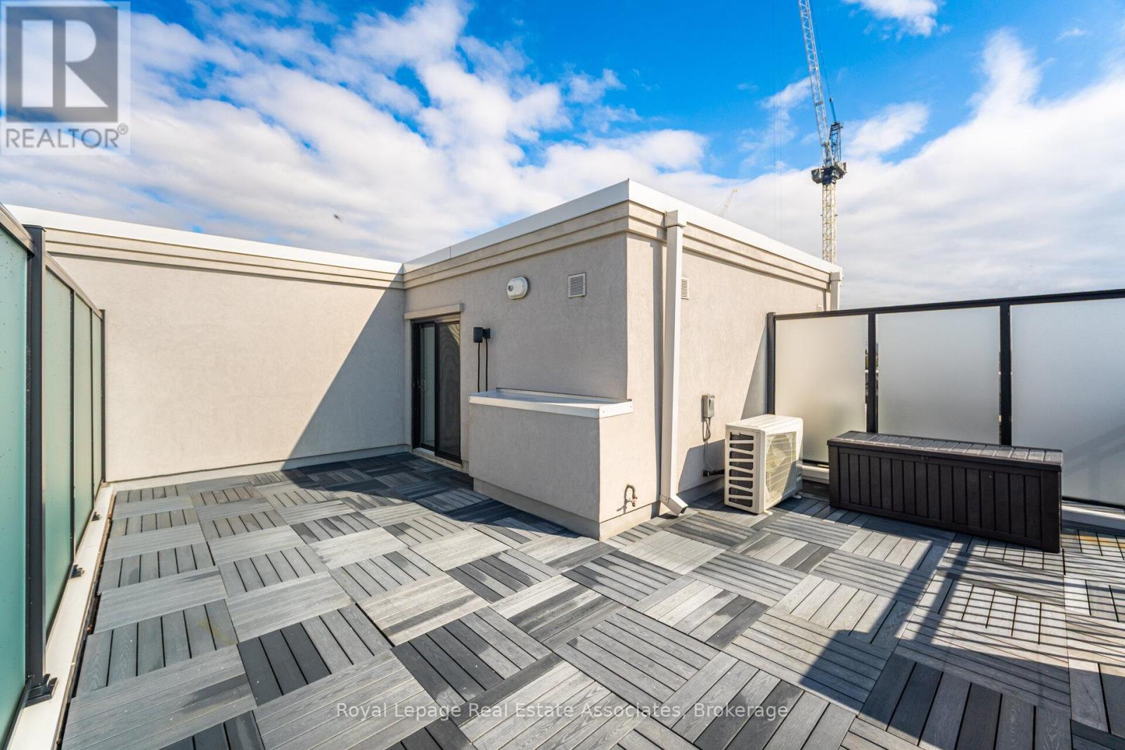 Photo 31 of 728 665 Cricklewood Drive, Mississauga ON