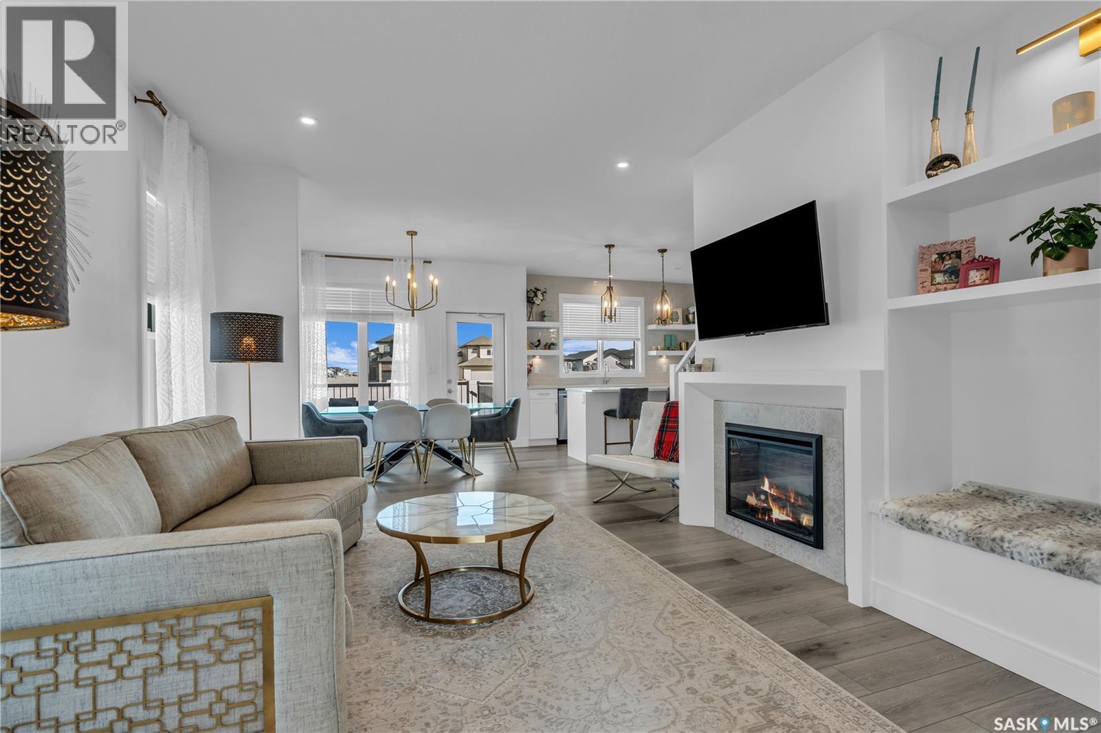 Photo 2 of 574 Burgess Crescent, Saskatoon SK