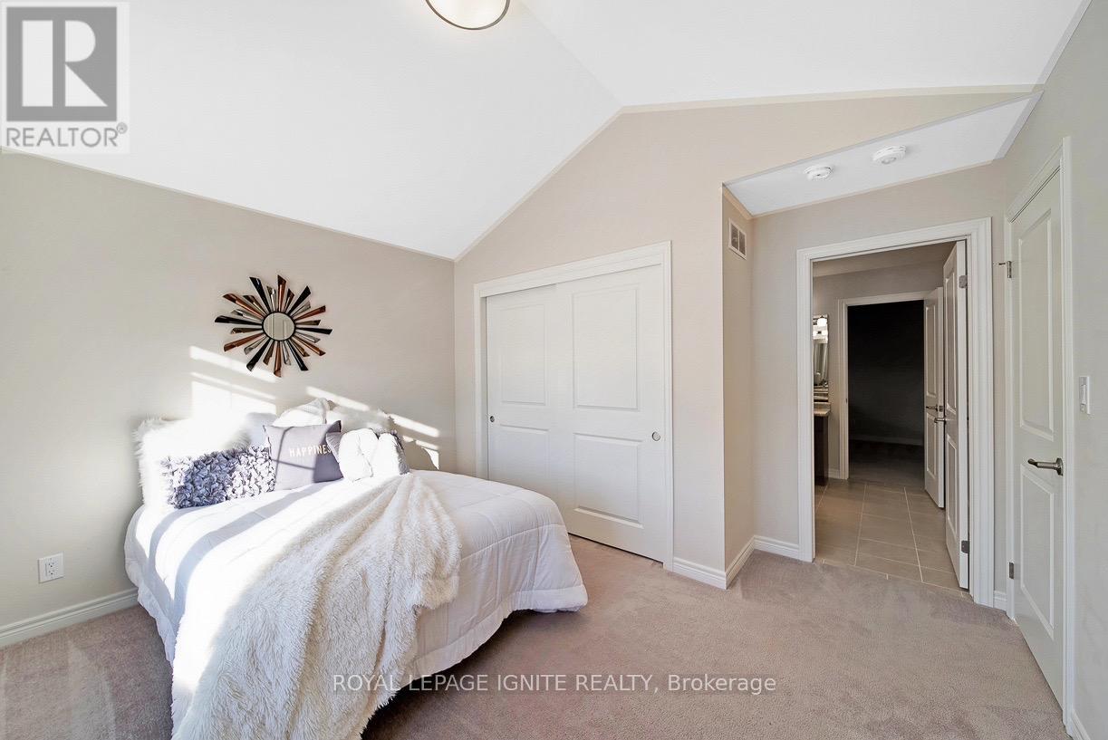 Photo 1 of 328 Julia Drive, Welland ON