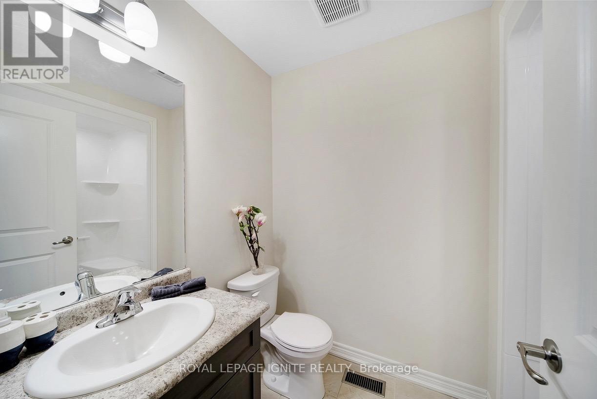 Photo 14 of 328 Julia Drive, Welland ON
