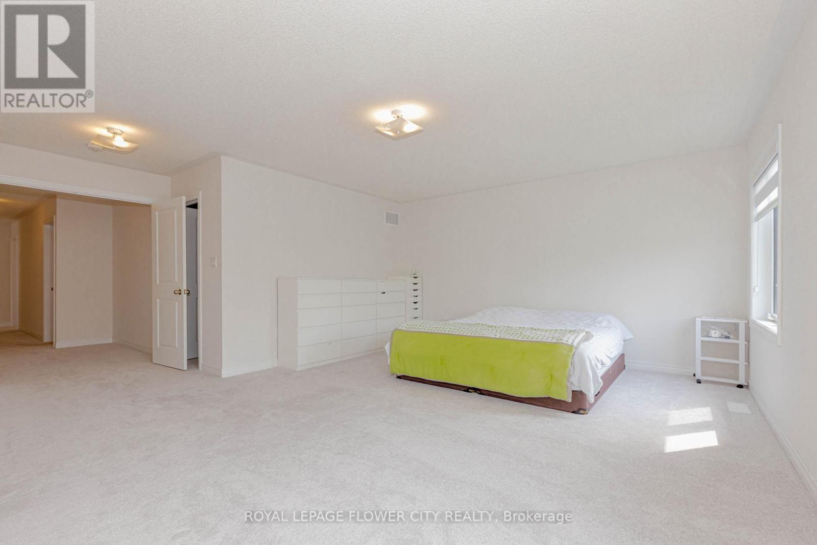 Photo 8 of 226 Chippewa Avenue, Shelburne ON