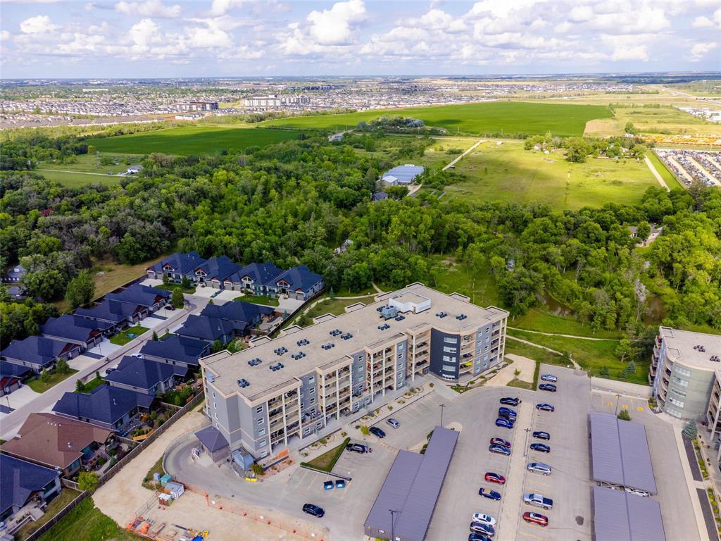 Photo 18 of 101 130 Creek Bend Road, Winnipeg MB