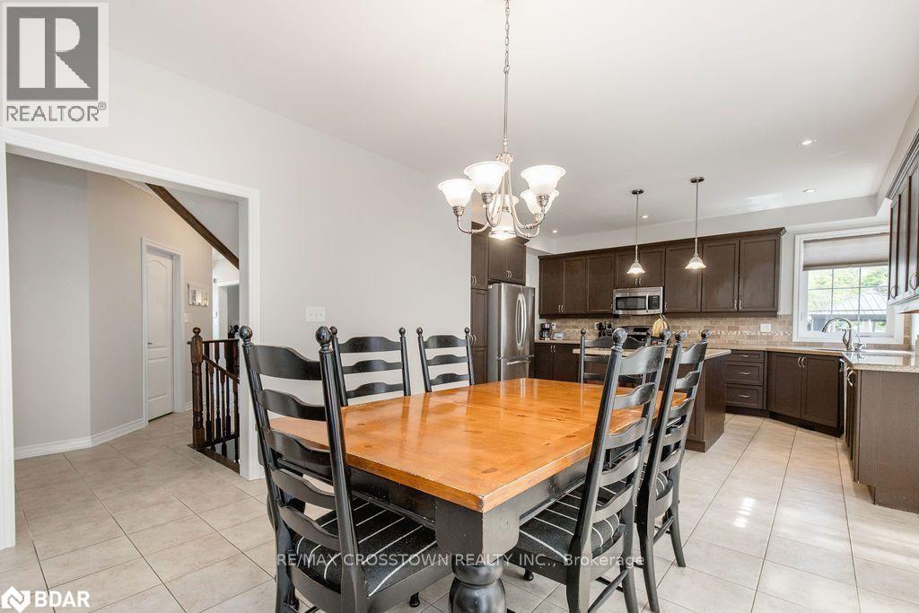 Photo 45 of 61 The Queensway, Barrie ON