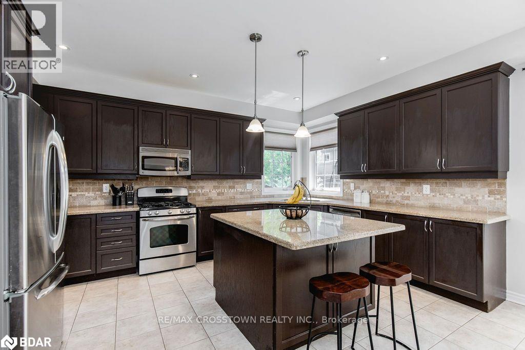 Photo 42 of 61 The Queensway, Barrie ON