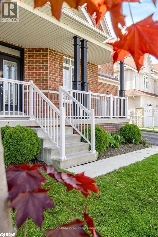 Photo 33 of 61 The Queensway, Barrie ON