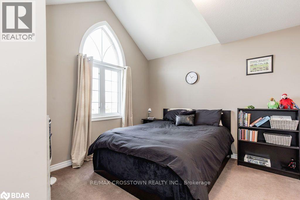 Photo 26 of 61 The Queensway, Barrie ON
