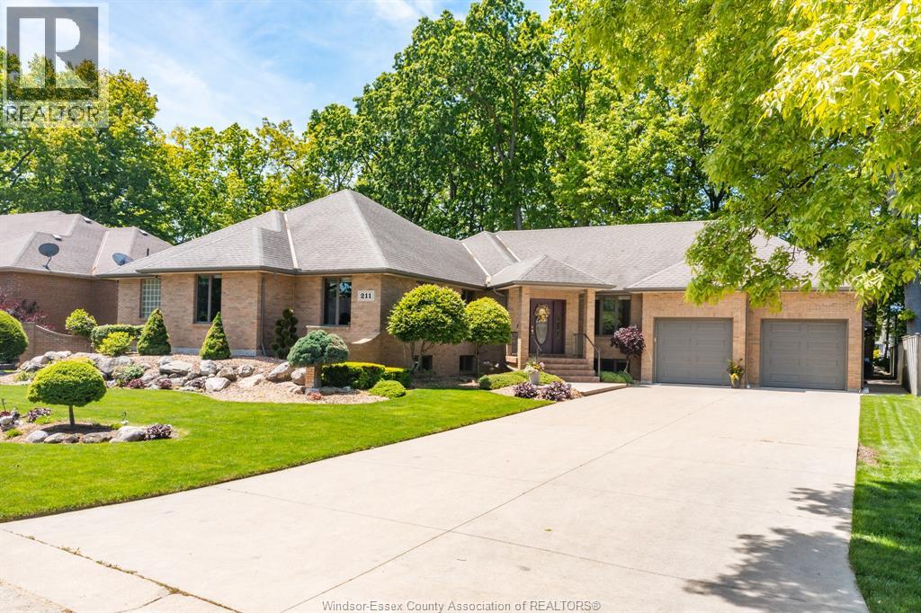 Photo 16 of 211 Woodland Drive, Harrow ON