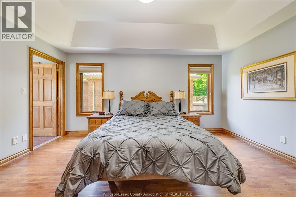 Photo 18 of 211 Woodland Drive, Harrow ON