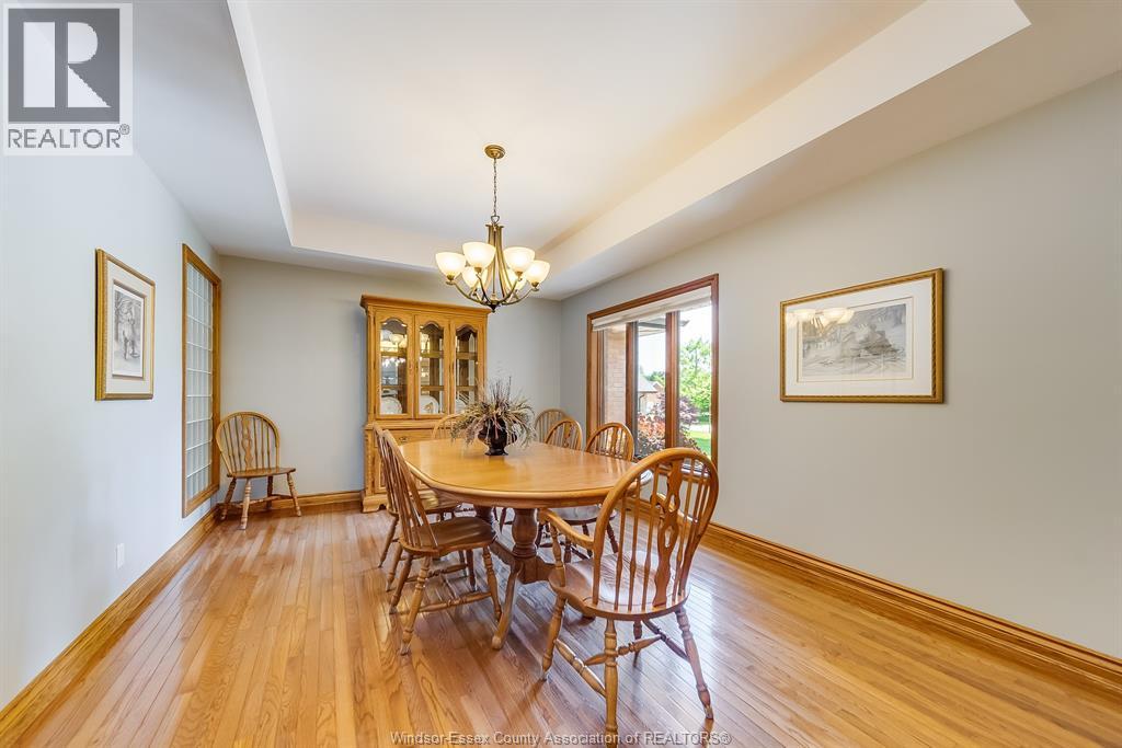 Photo 1 of 211 Woodland Drive, Harrow ON