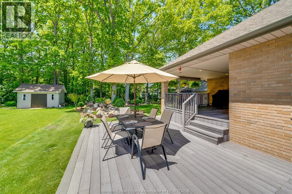 Photo 34 of 211 Woodland Drive, Harrow ON