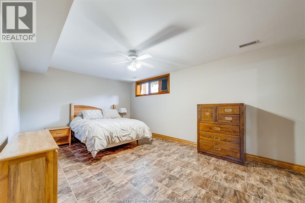 Photo 22 of 211 Woodland Drive, Harrow ON