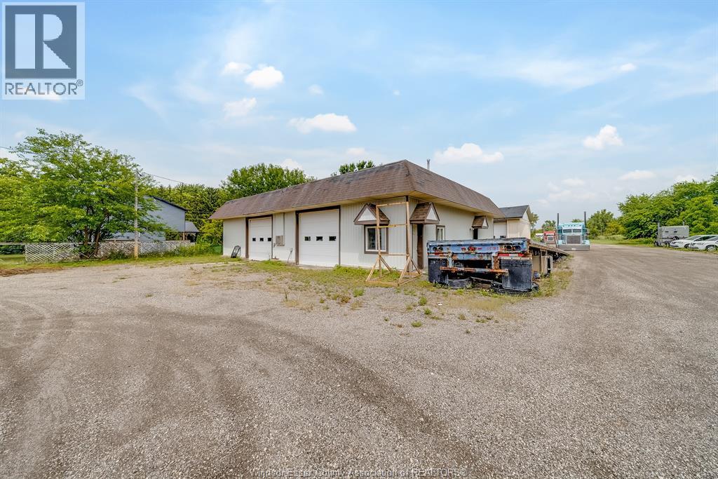 Photo 32 of 737 739 County Rd 2, Lakeshore ON
