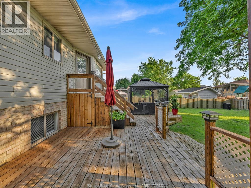 Photo 39 of 847 Lawndale Avenue, Kingsville ON