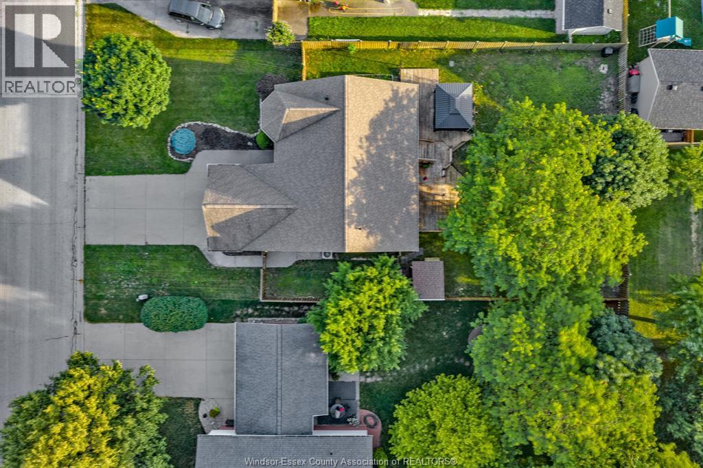 Photo 45 of 847 Lawndale Avenue, Kingsville ON