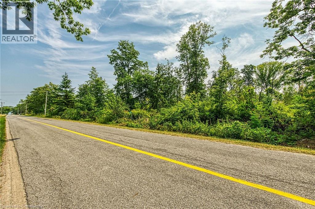 Photo 15 of 392 Lakeshore Road, Selkirk ON