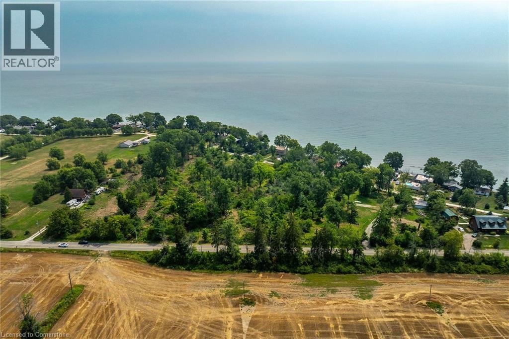 Photo 11 of 392 Lakeshore Road, Selkirk ON