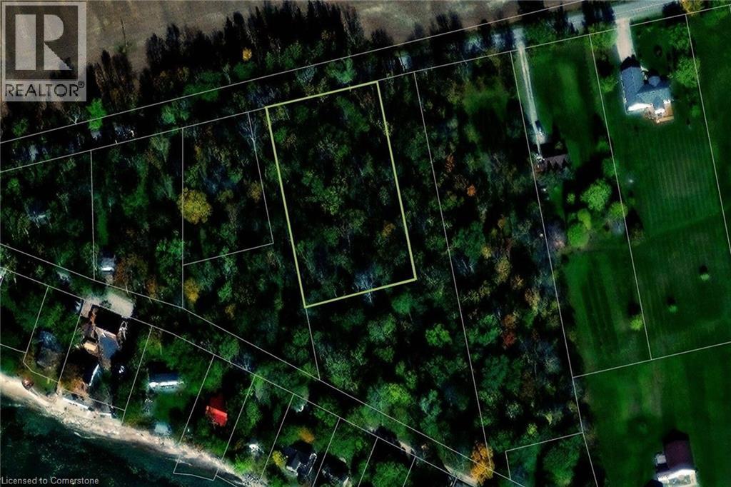 Photo 1 of 392 Lakeshore Road, Selkirk ON