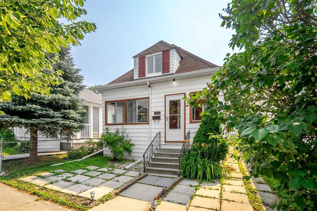 Photo 25 of 5 116 Hart Avenue, Winnipeg MB