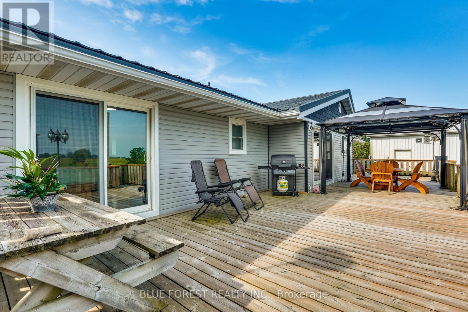 Photo 29 of 186 Crampton Drive, Thames Centre ON