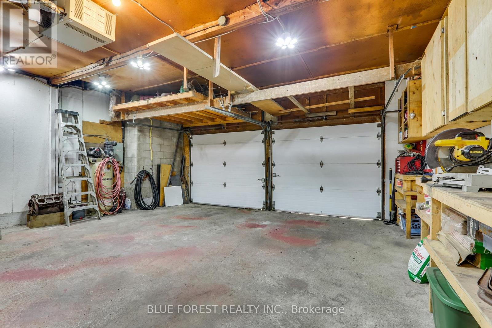 Photo 32 of 186 Crampton Drive, Thames Centre ON