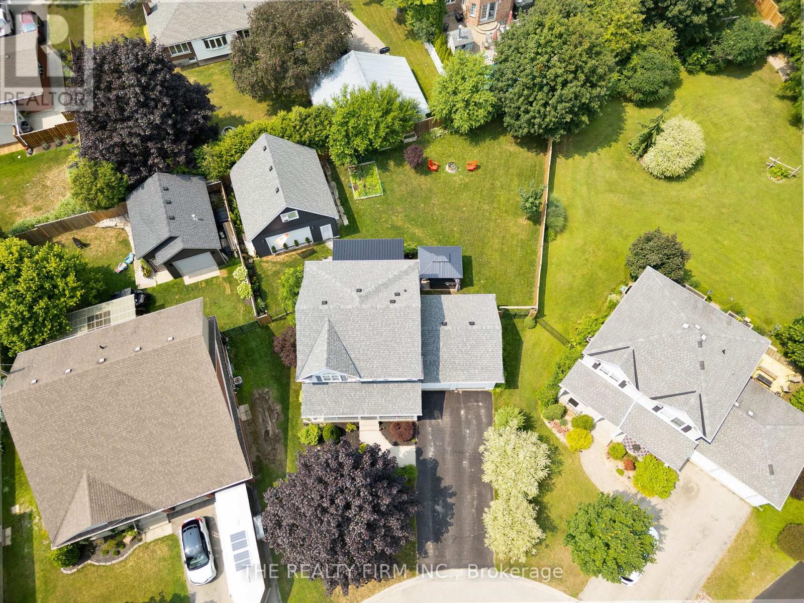 Photo 31 of 6 Oakdale Place, Ingersoll ON
