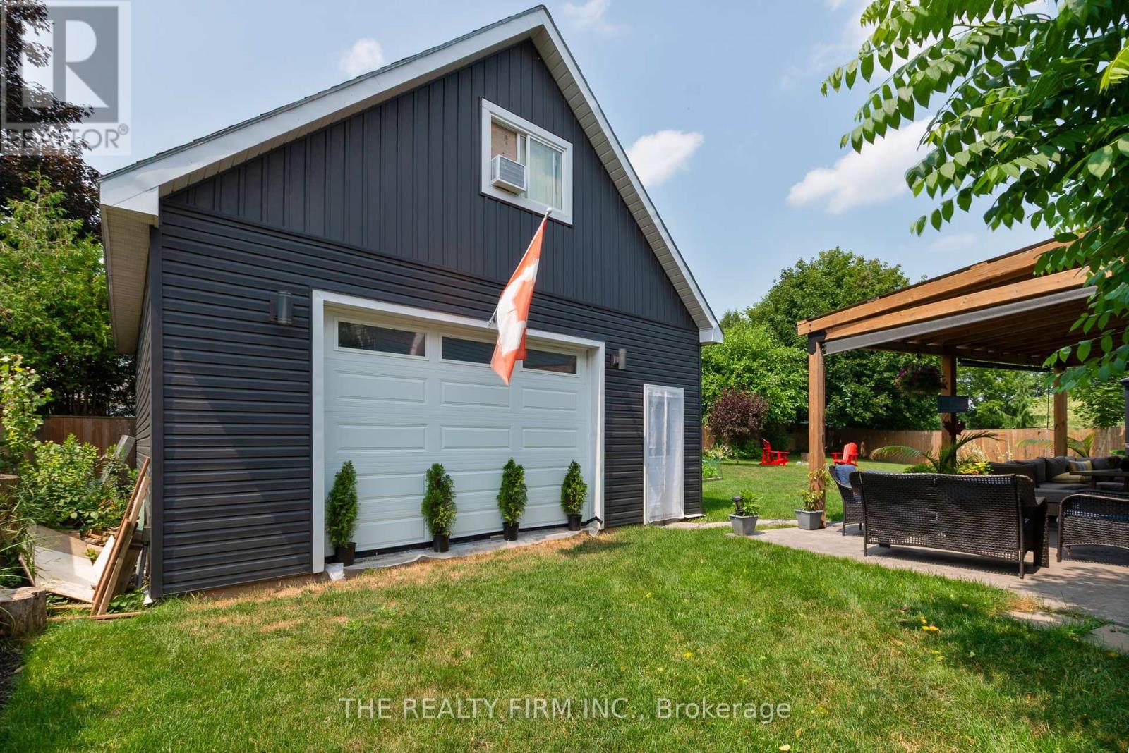 Photo 1 of 6 Oakdale Place, Ingersoll ON