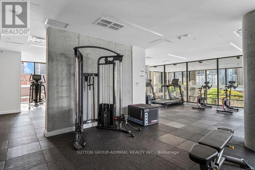 Photo 17 of 2104 81 Wellesley Street E, Toronto ON