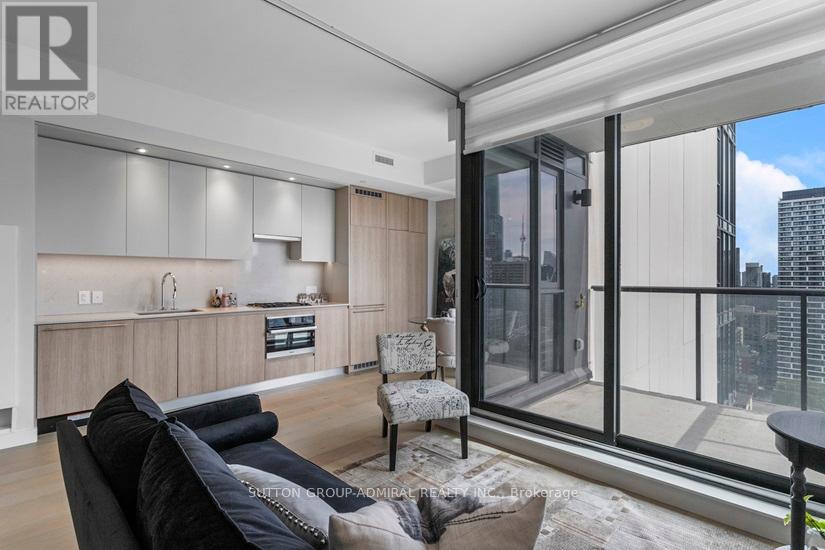 Photo 1 of 2104 81 Wellesley Street E, Toronto ON