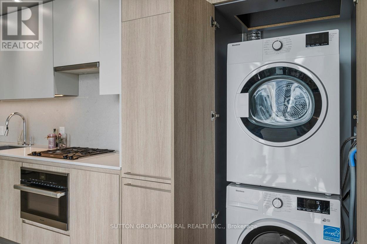 Photo 25 of 2104 81 Wellesley Street E, Toronto ON