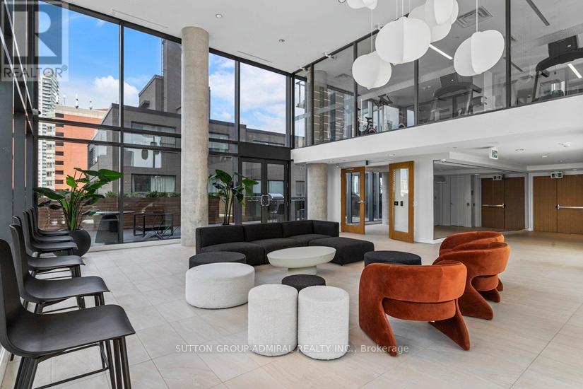Photo 18 of 2104 81 Wellesley Street E, Toronto ON