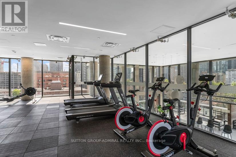 Photo 6 of 2104 81 Wellesley Street E, Toronto ON